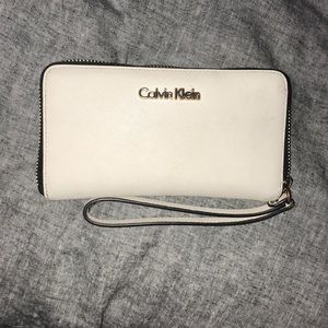 !!!!!OFFER WONT LAST LONG!!!! Calvin Klein Wallet